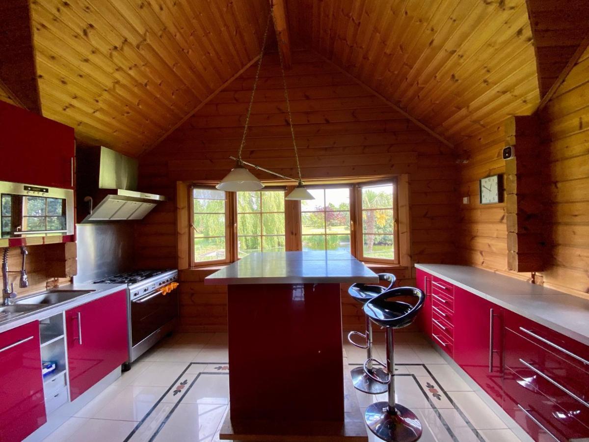 Norman Xxl Cottage 3 Stars 15' Drive To The Beach And Perfect To Seminaries Sauqueville Exterior photo